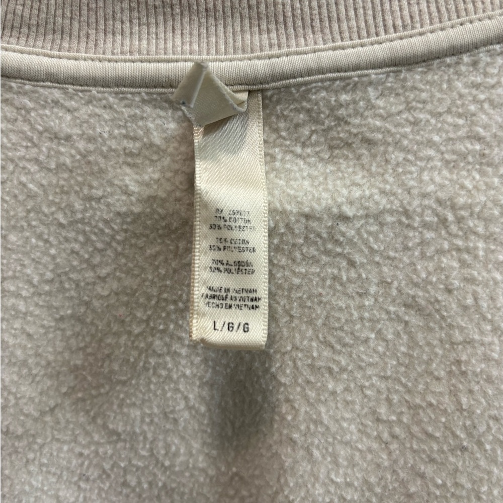 SKIMS Oatmeal Heather Sweatshirt - Picture 2 of 5